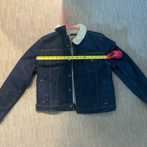Levi’s Sherpa denim jacket - Picture 5 of 6